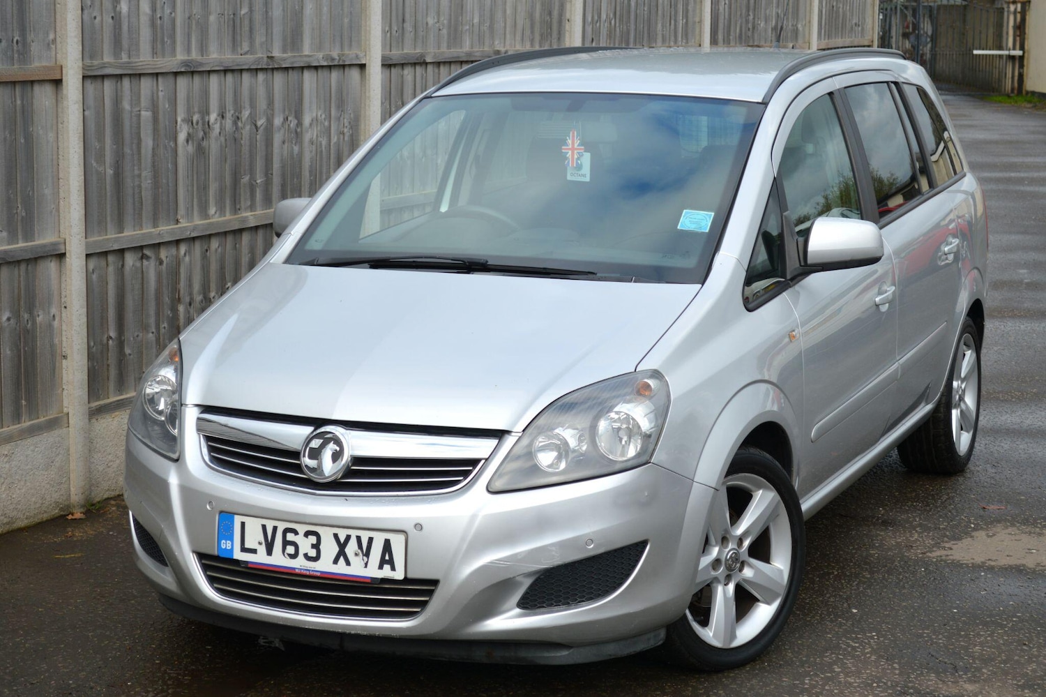 Used Vauxhall Zafira 2013 for sale - 76512202: Photo 1