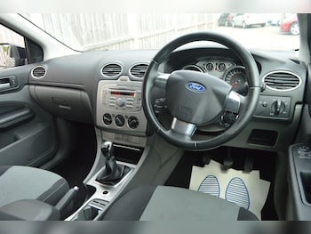 Used Ford Focus 2009 for sale - 75577619: Photo