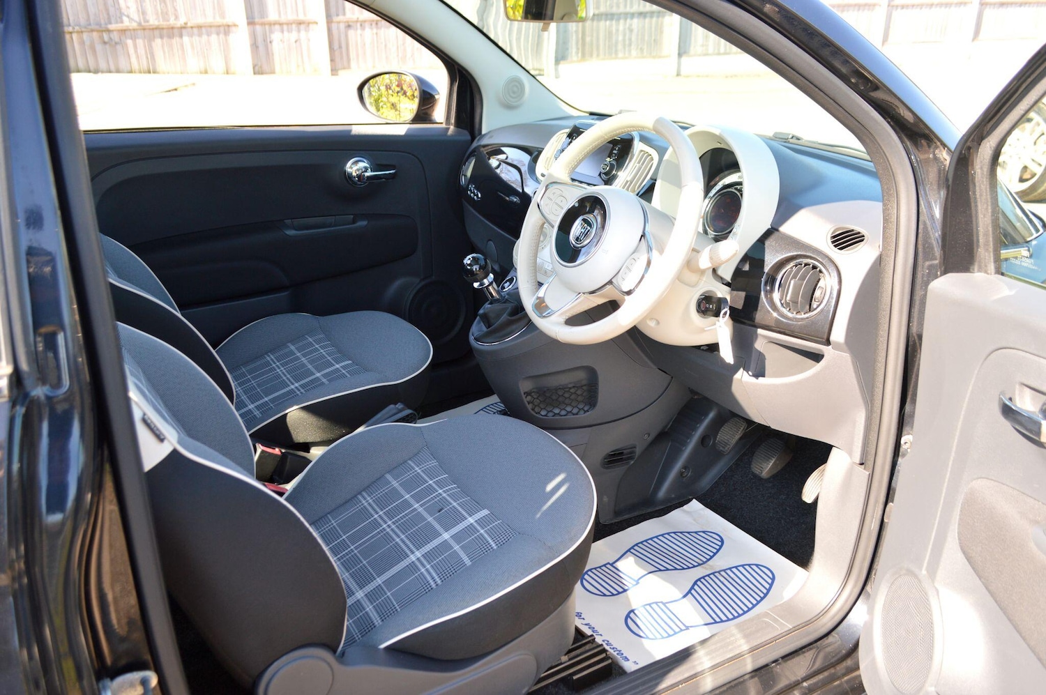 Used Fiat 500 2017 for sale - 77977996: Photo 2