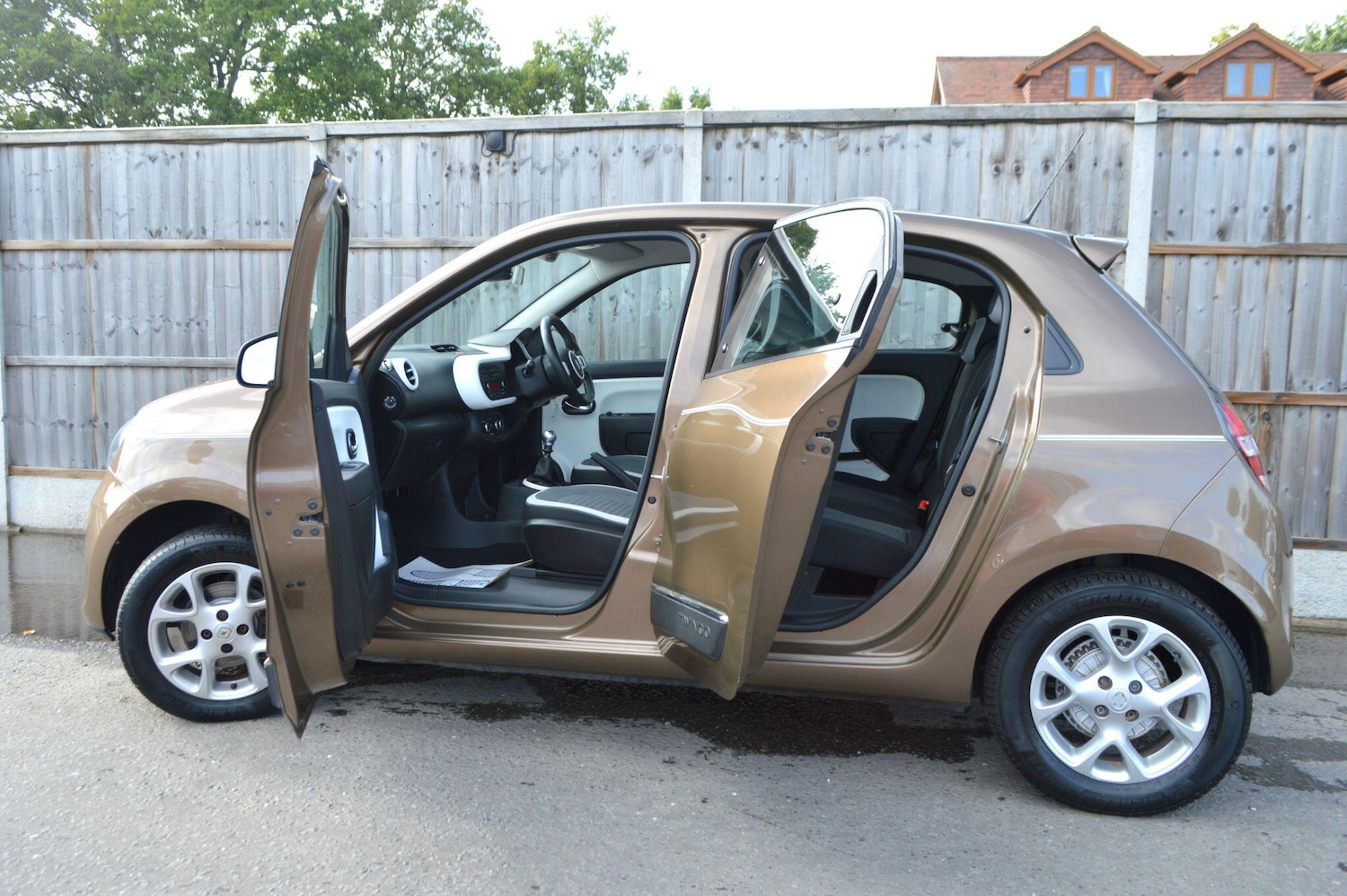 Vehicle 14