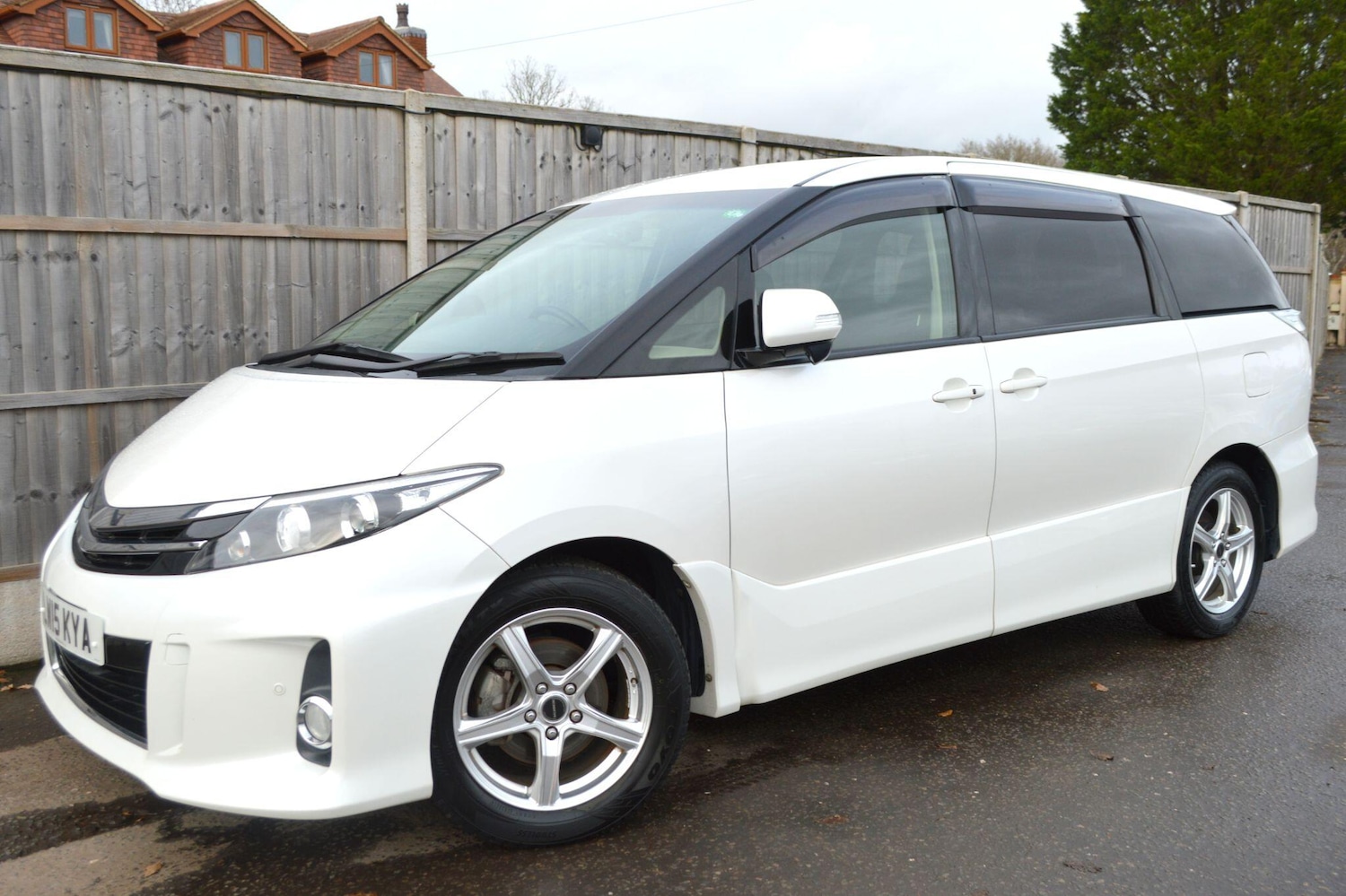 Used Toyota Estima for sale - 76926709: Photo 23