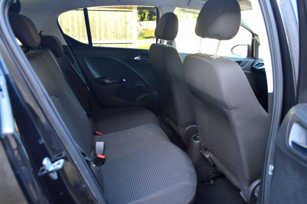 Used Vauxhall Corsa 2017 for sale - 76175605: Photo 9