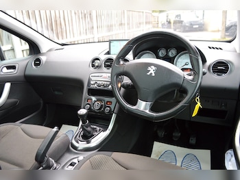 Used Peugeot 308 2013 for sale - 78586373: Photo
