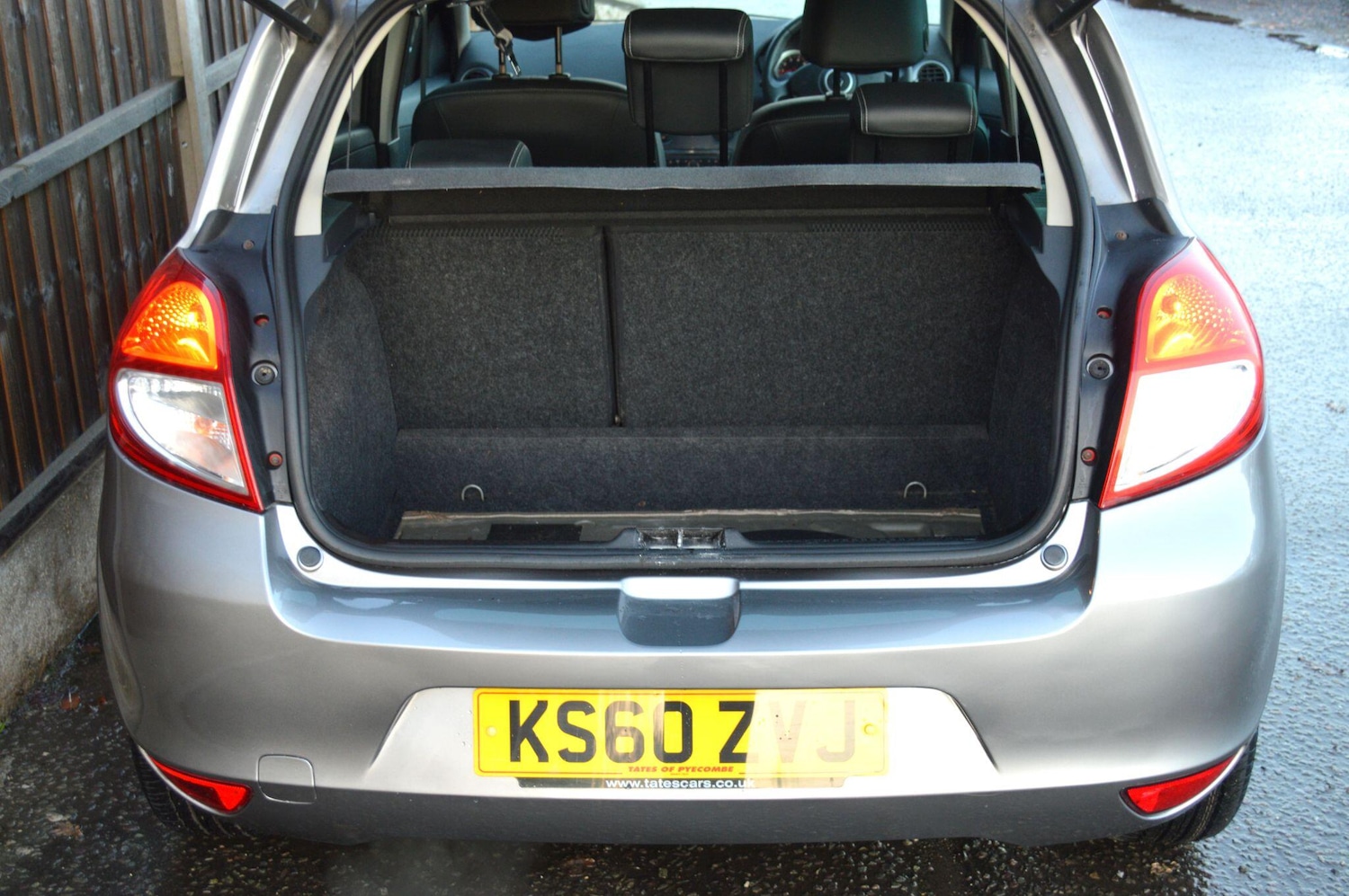 Used Renault Clio 2010 for sale - 76823577: Photo 11