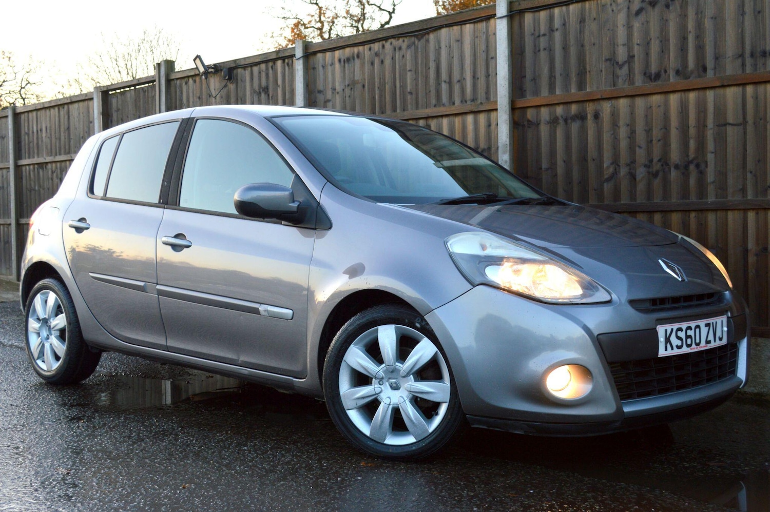 Used Renault Clio 2010 for sale - 76823577: Photo 14