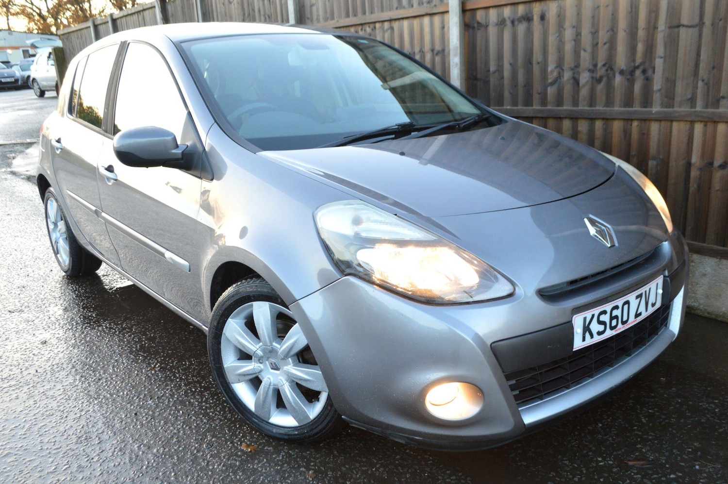 Used Renault Clio 2010 for sale - 76823577: Photo 27