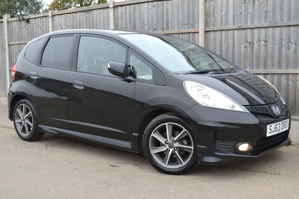 Used Honda Jazz 2013 for sale - 76239885: Photo 14