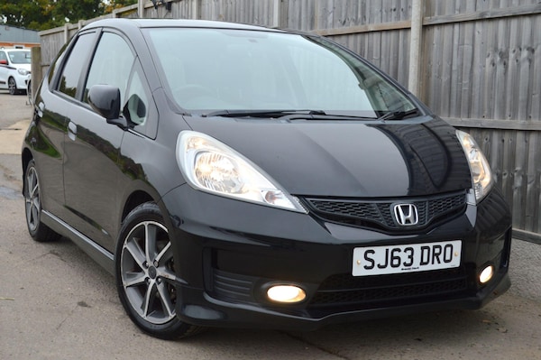 Used Honda Jazz 2013 for sale - 76239885: Photo 3