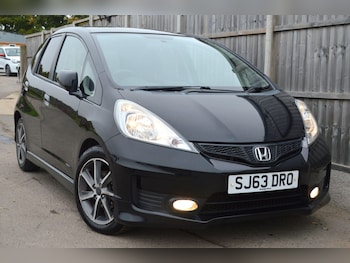 Used Honda Jazz 2013 for sale - 76239885: Photo 3