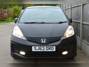 Used Honda Jazz 2013 for sale - 76239885: Photo 4