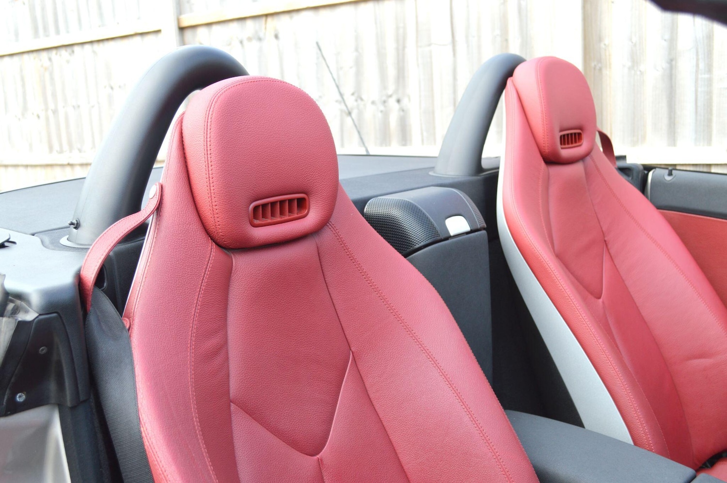 Used Mercedes-Benz SLK 2005 for sale - 76987670: Photo 9