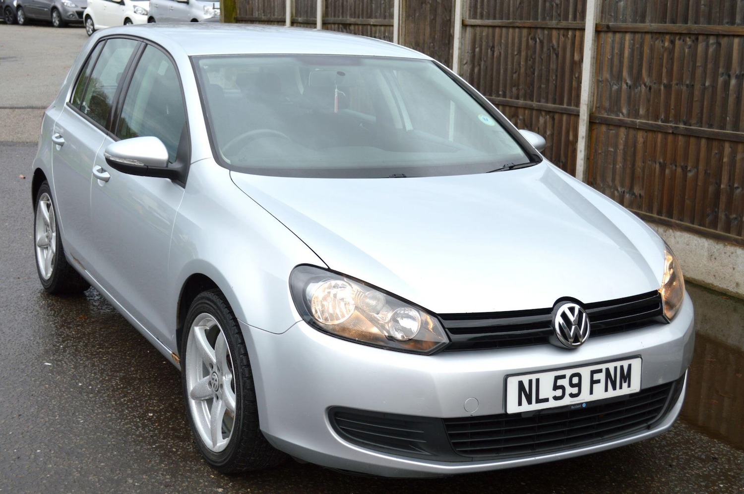 Used Volkswagen Golf 2009 for sale - 76898265: Photo 1