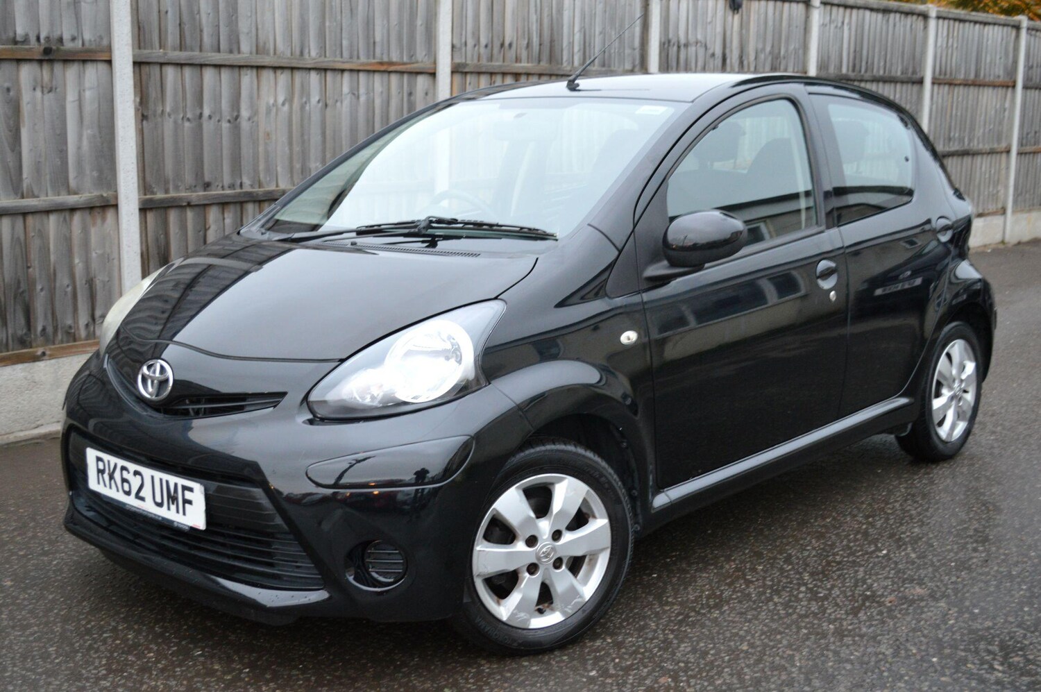 Used Toyota AYGO 2012 for sale - 76592309: Photo 21