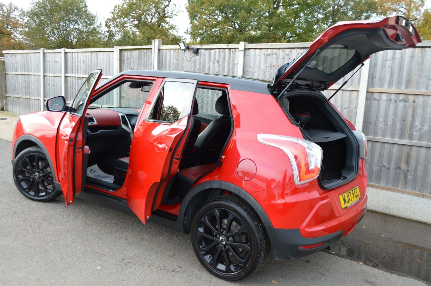 Used Ssangyong Tivoli 2017 for sale - 76485893: Photo 15