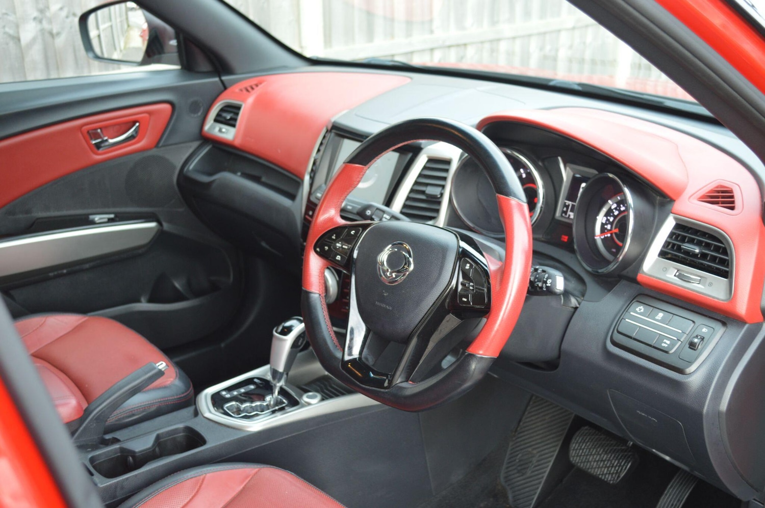 Used Ssangyong Tivoli 2017 for sale - 76485893: Photo 18