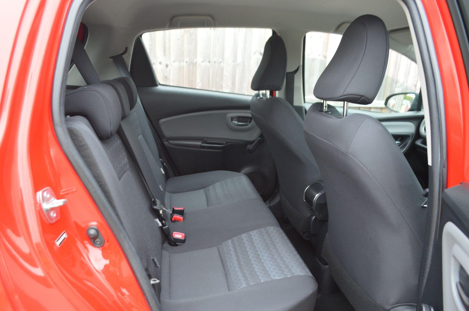 Used Toyota Yaris 2016 for sale - 76239680: Photo 10