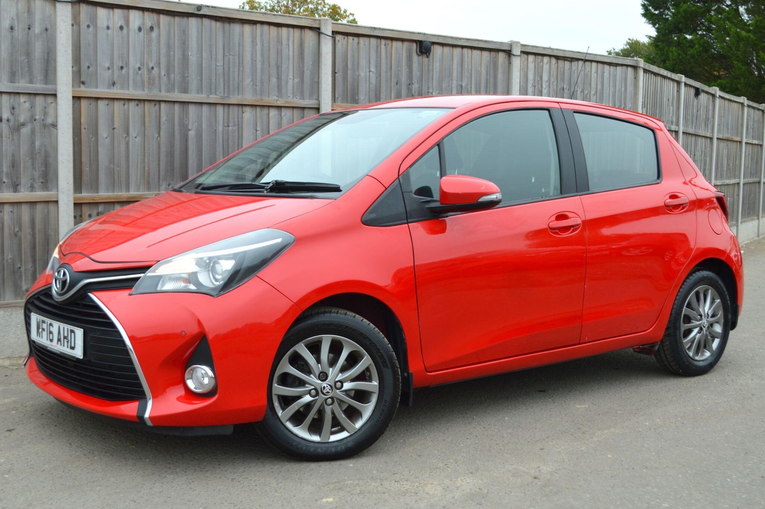 Used Toyota Yaris 2016 for sale - 76239680: Photo 20