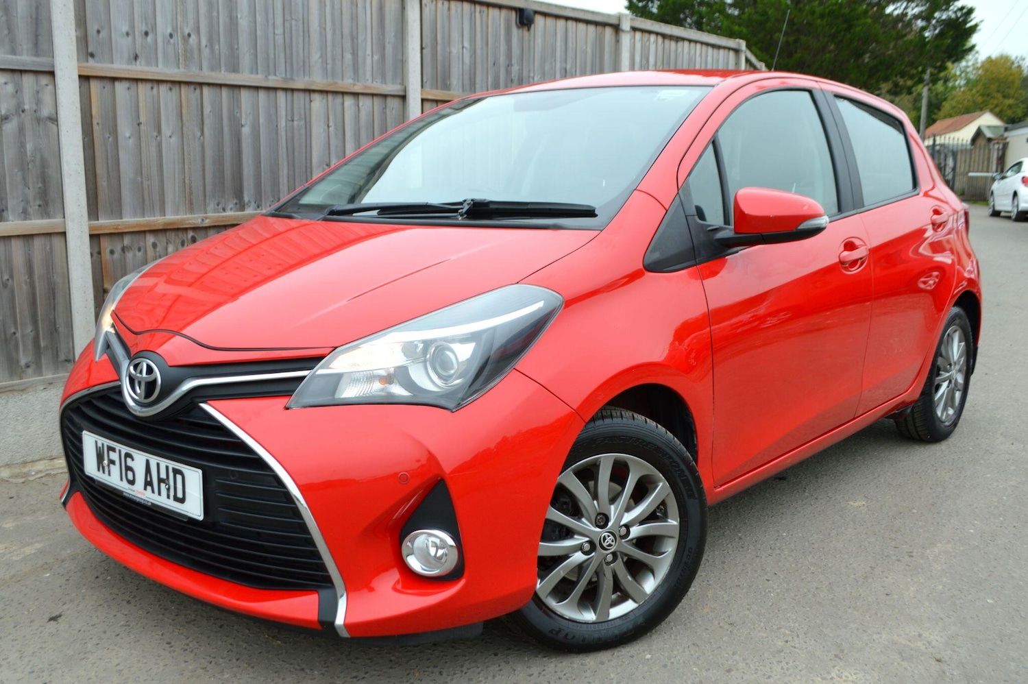 Used Toyota Yaris 2016 for sale - 76239680: Photo 24