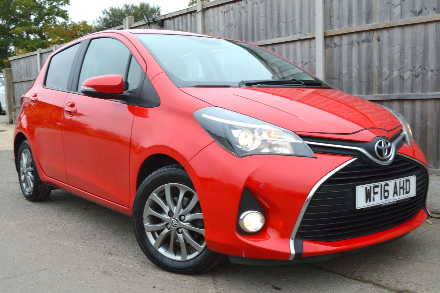 Used Toyota Yaris 2016 for sale - 76239680: Photo 25