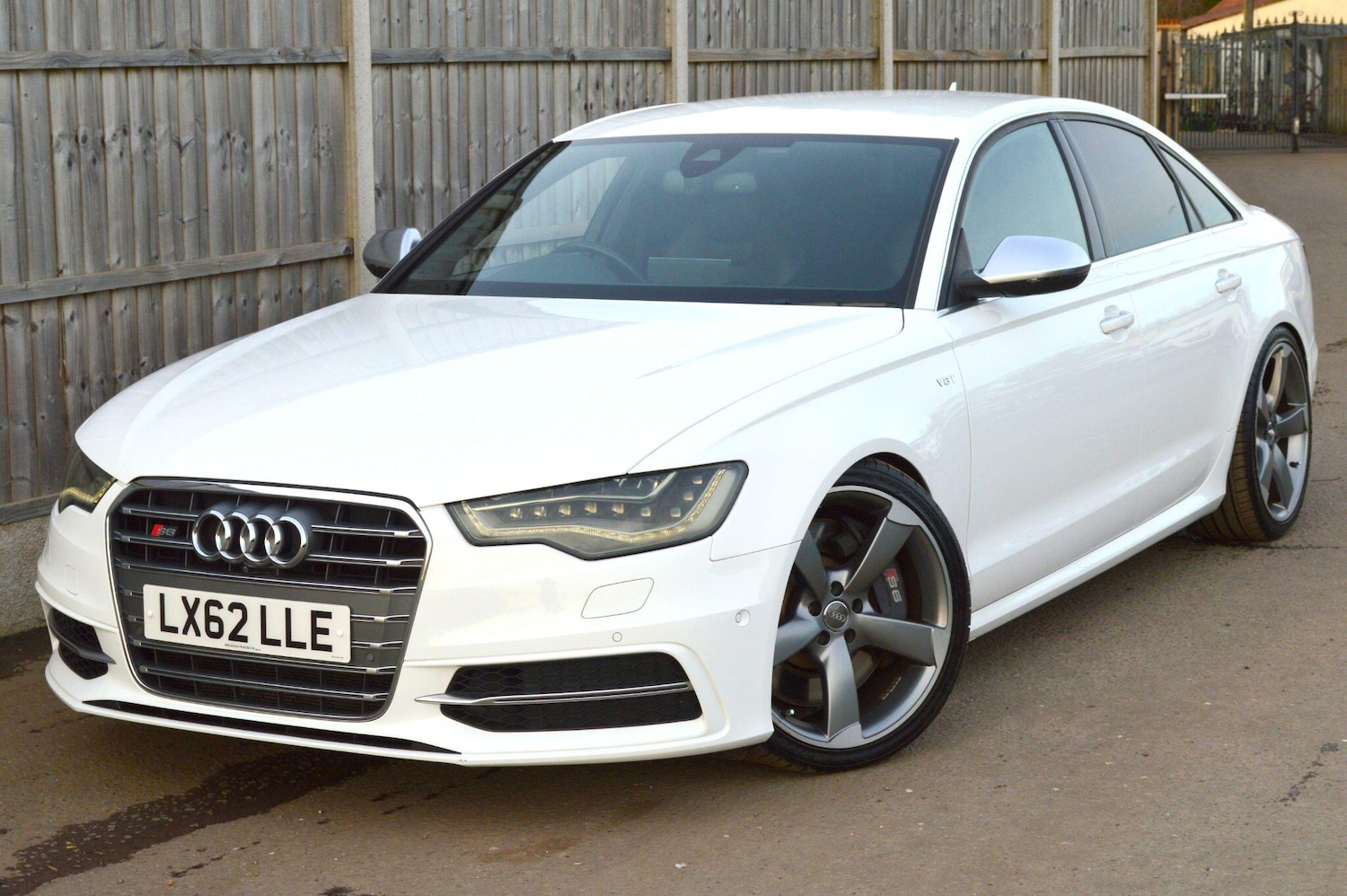 Used Audi S6 Saloon for sale - 77550093: Photo 29