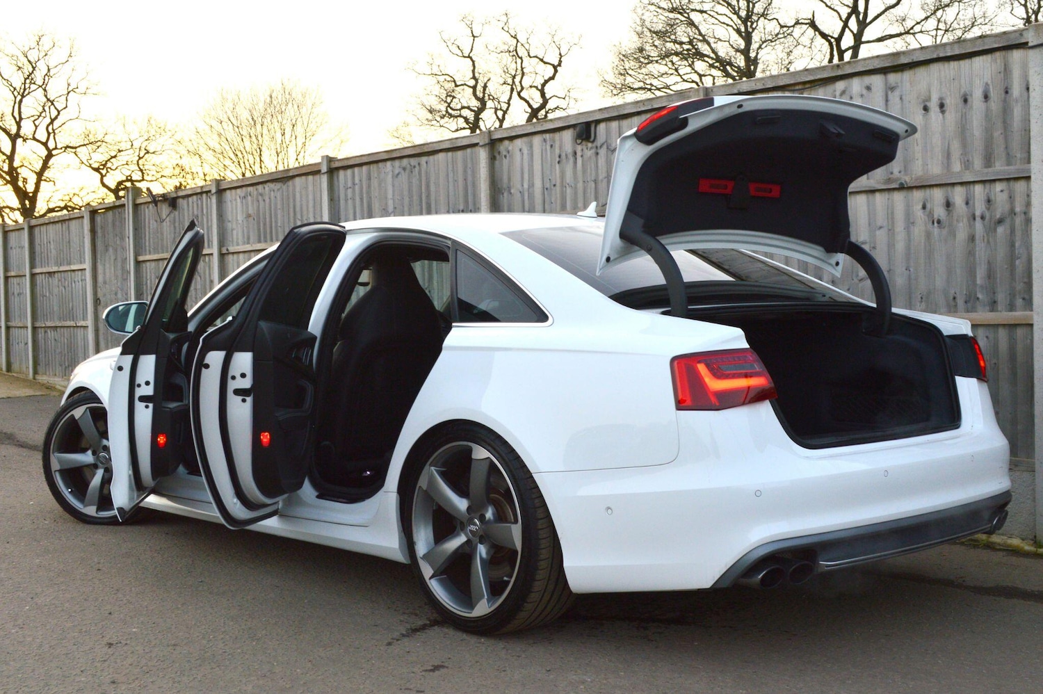 Used Audi S6 Saloon for sale - 77550093: Photo 42