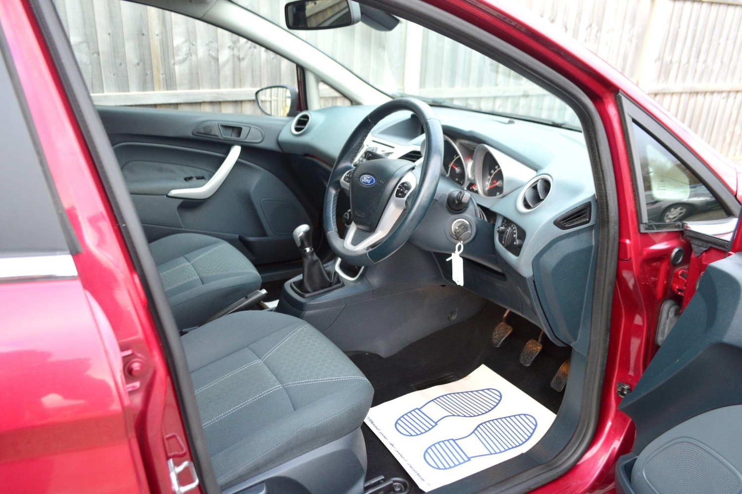 Used Ford Fiesta 2010 for sale - 76912658: Photo 16