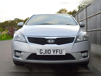 Used Kia Ceed 2010 for sale - 76499700: Photo