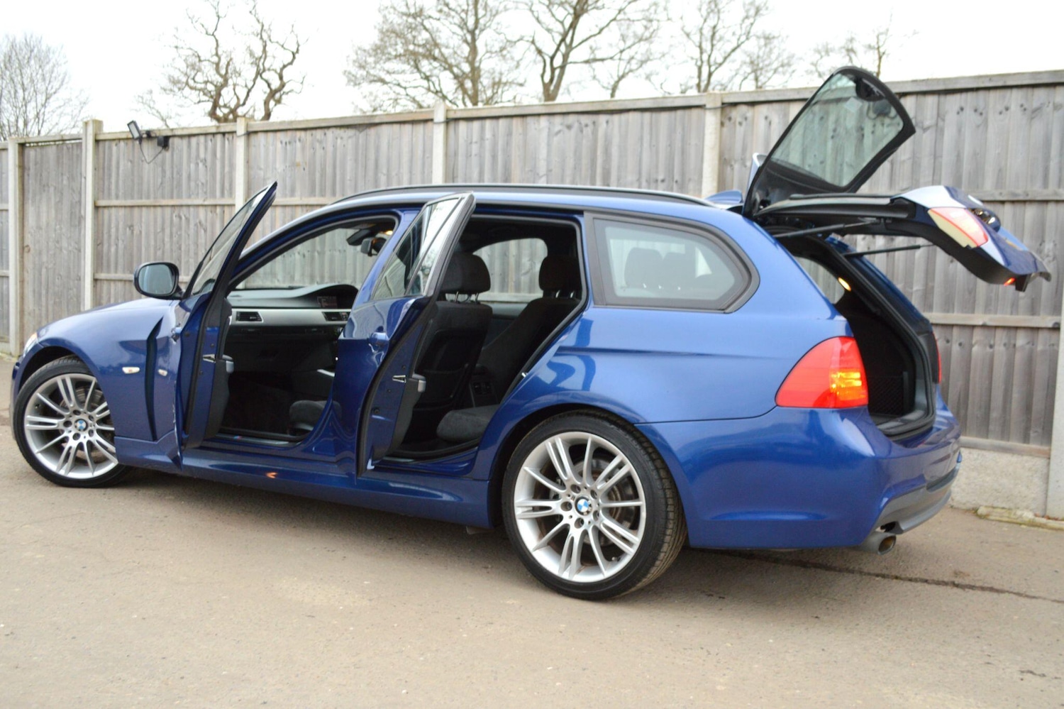 Used BMW 3 Series 2025 for sale - 77067024: Photo 16