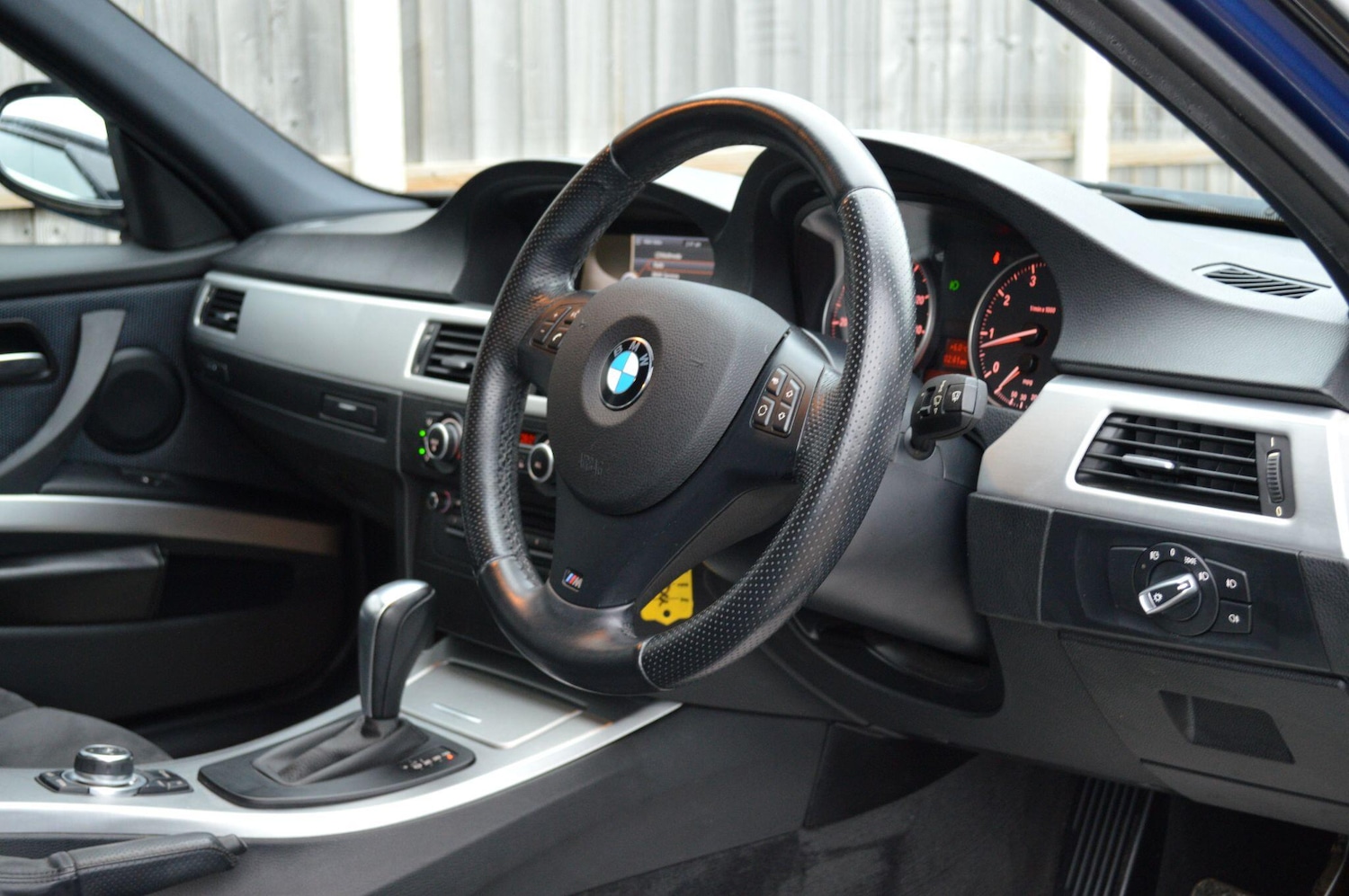 Used BMW 3 Series 2025 for sale - 77067024: Photo 21