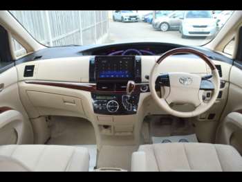 Used Toyota Estima 2014 for sale - 74750981: Photo