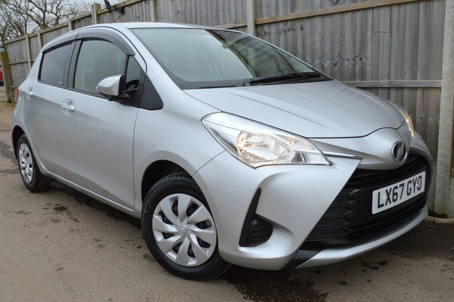 Used Toyota Vitz 2025 for sale - 76457230: Photo 19