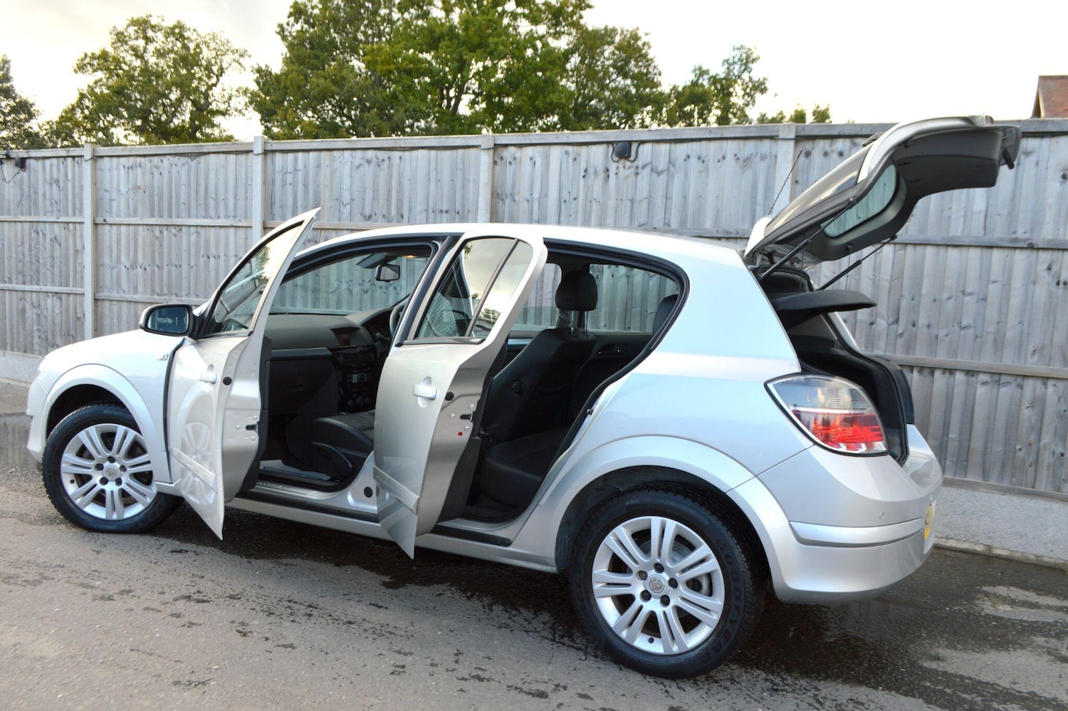 Vehicle 23