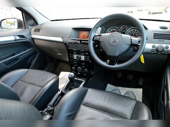 Used Vauxhall Astra 2008 for sale - 75977563: Photo