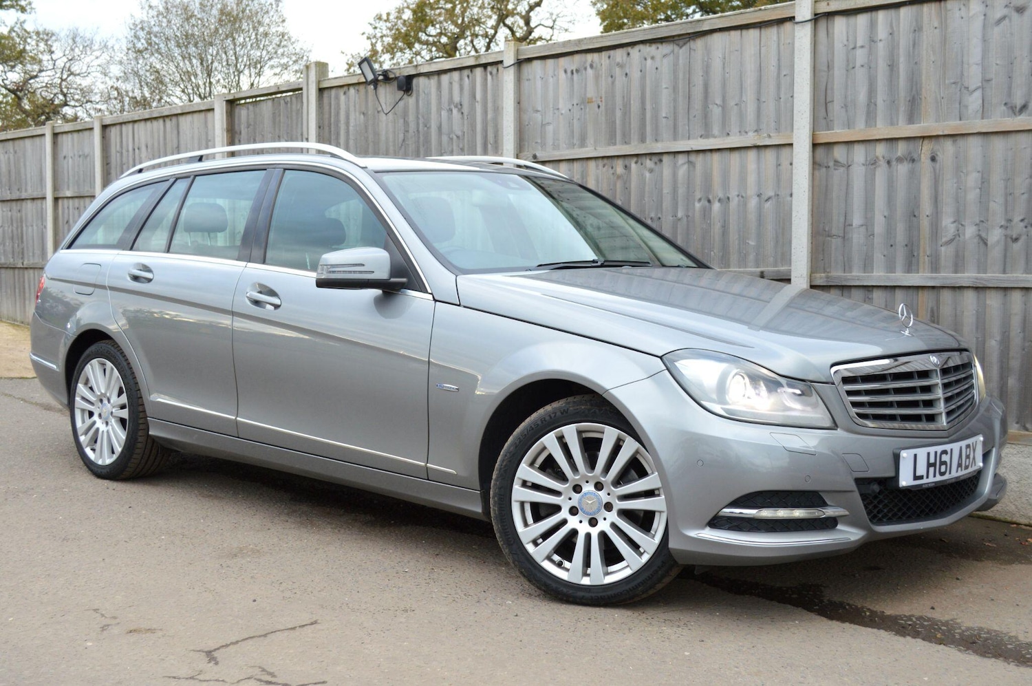 Used Mercedes-Benz C Class 2011 for sale - 76701200: Photo 20