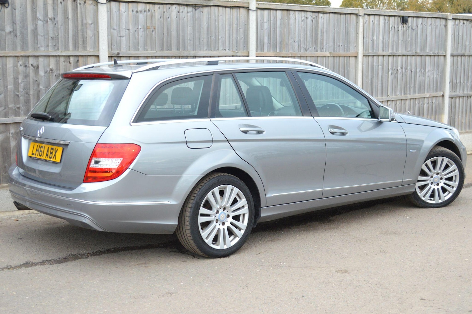 Used Mercedes-Benz C Class 2011 for sale - 76701200: Photo 23