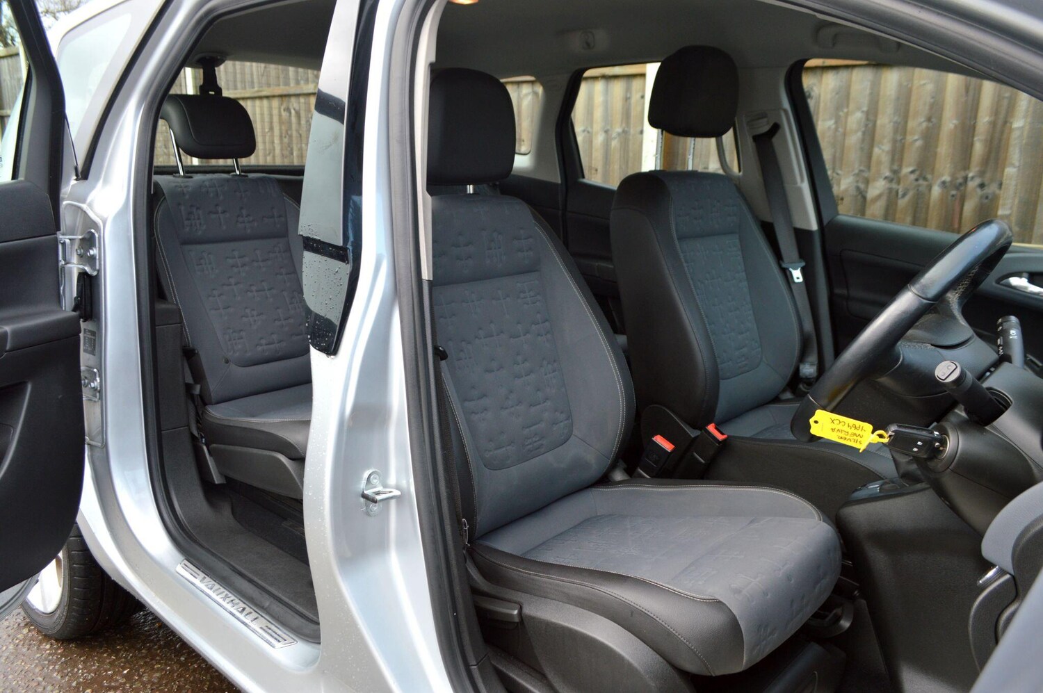 Used Vauxhall Meriva 2014 for sale - 77479268: Photo 16