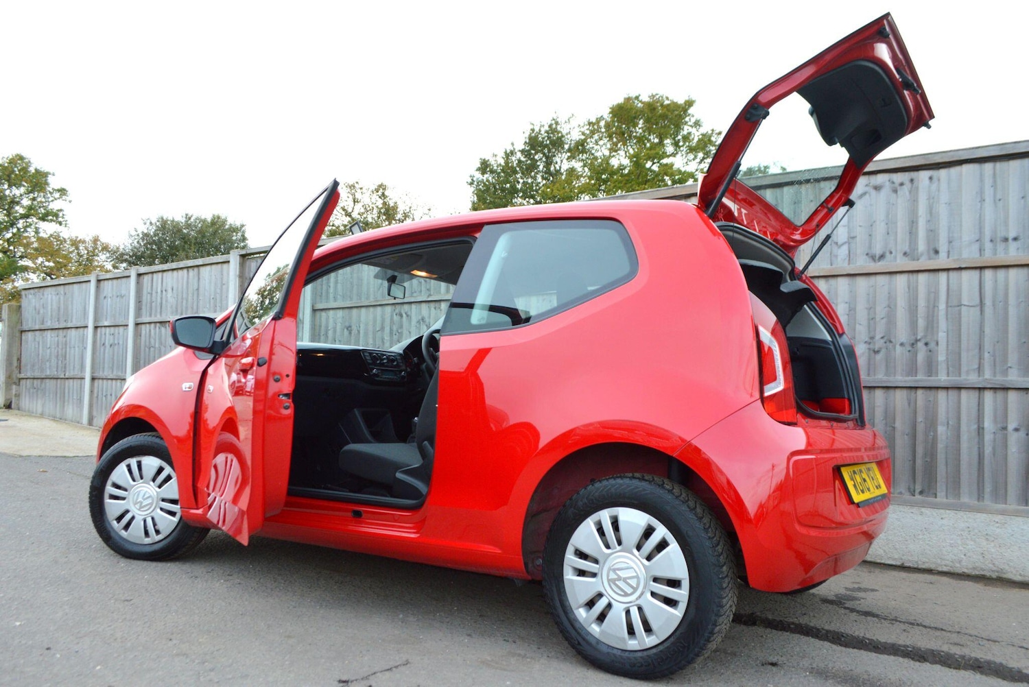 Used Volkswagen up! 2016 for sale - 76424856: Photo 12