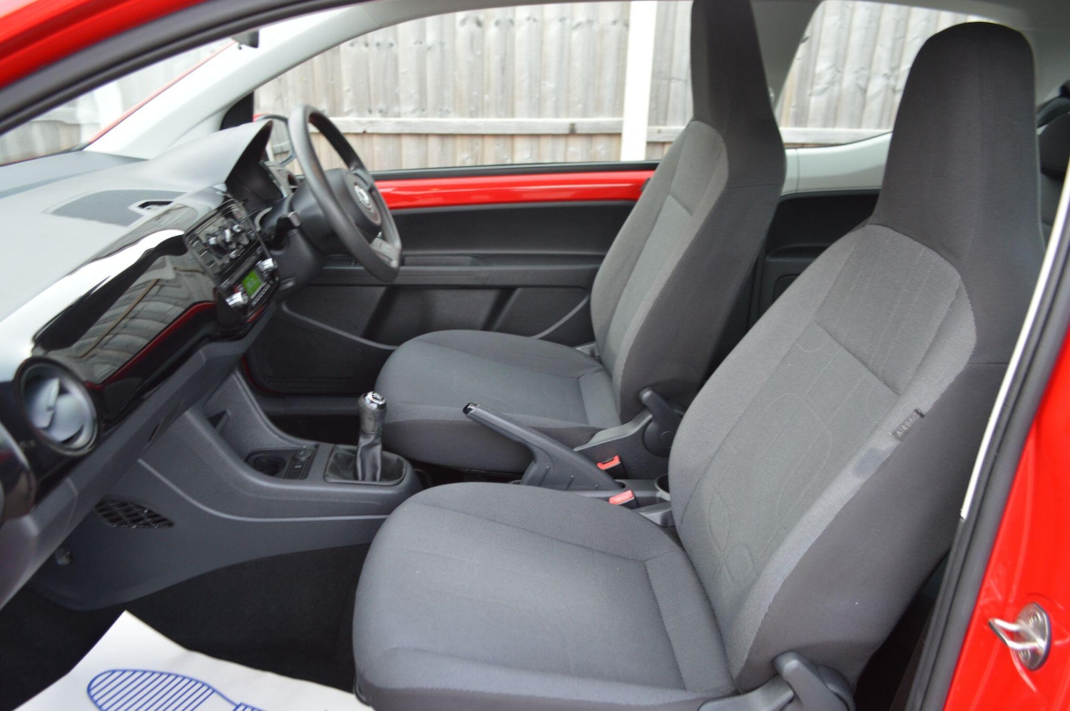 Used Volkswagen up! 2016 for sale - 76424856: Photo 15