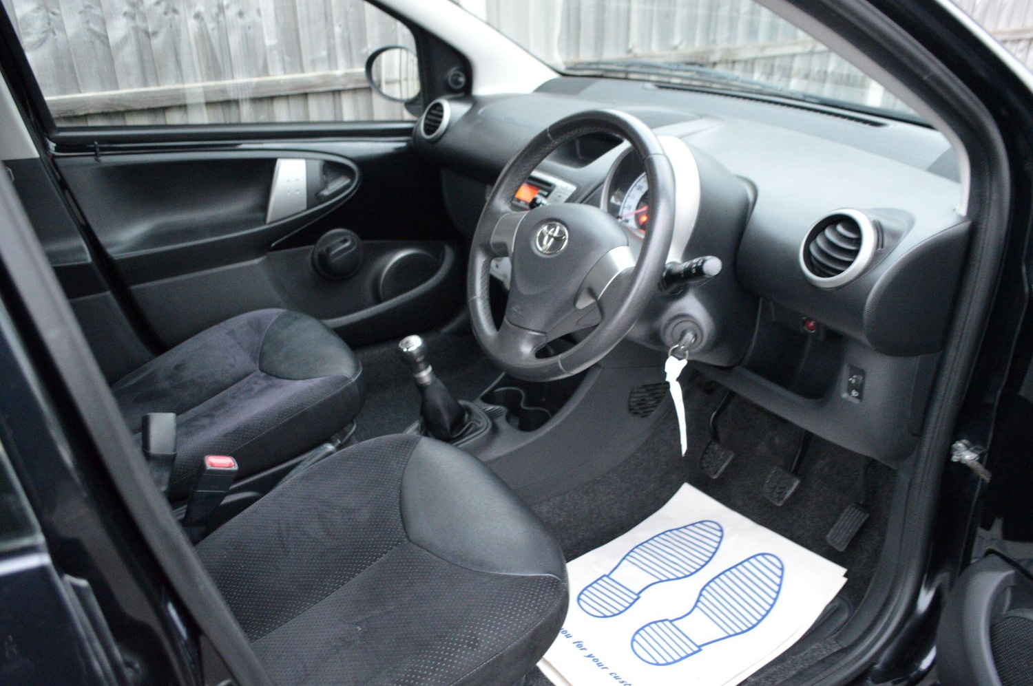 Used Toyota AYGO 2012 for sale - 77396175: Photo 14