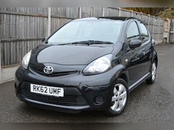 Used Toyota AYGO 2012 for sale - 77396175: Photo