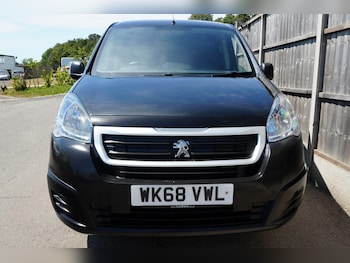 Used Peugeot Partner 2018 for sale - 79116647: Photo