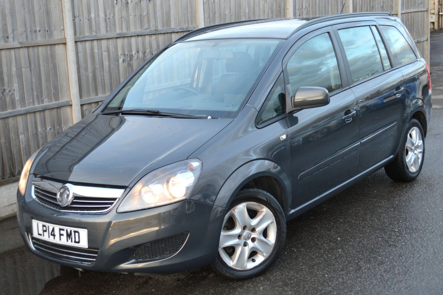 Used Vauxhall Zafira 2014 for sale - 77131999: Photo 24