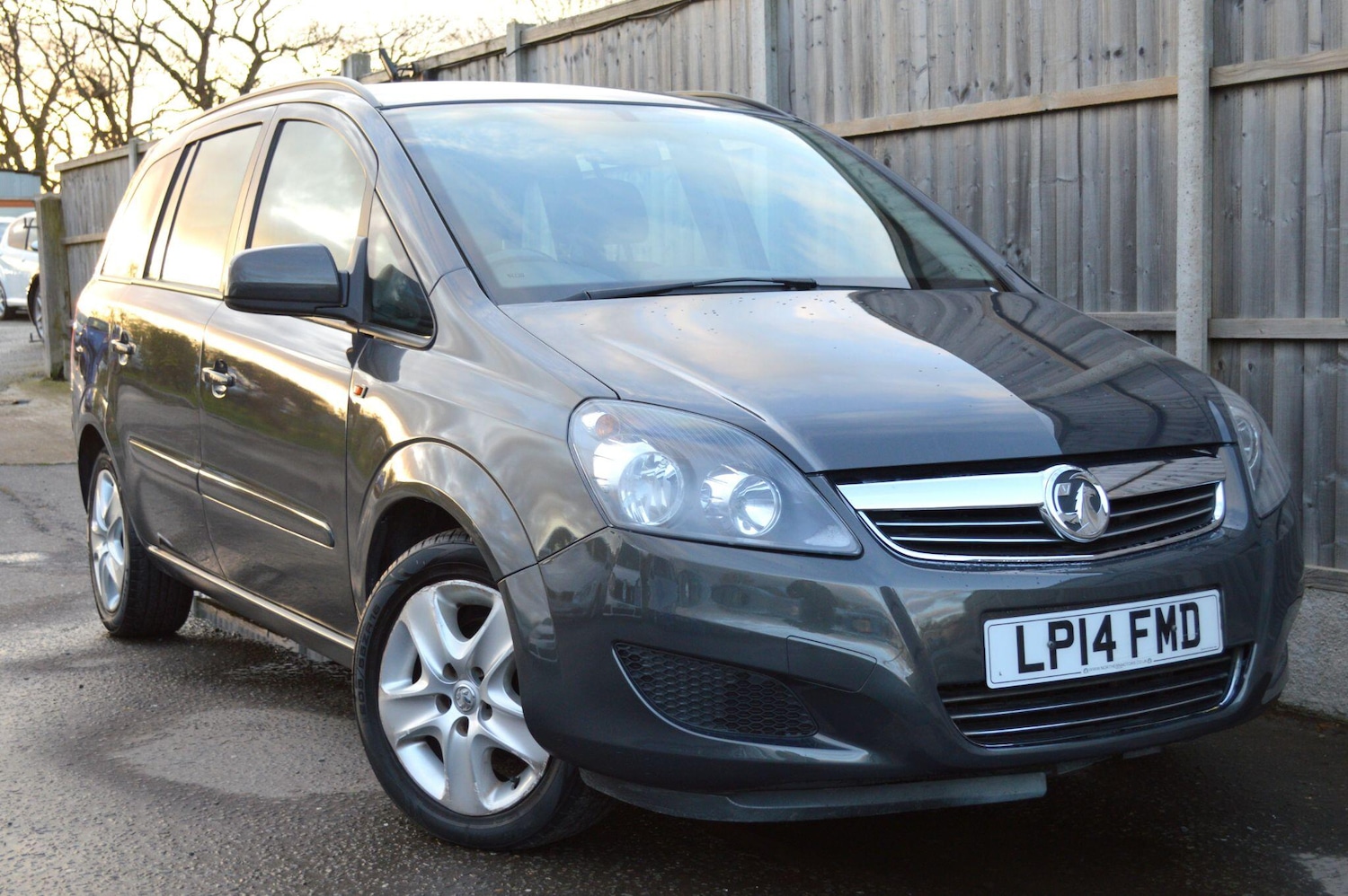 Used Vauxhall Zafira 2014 for sale - 77131999: Photo 3