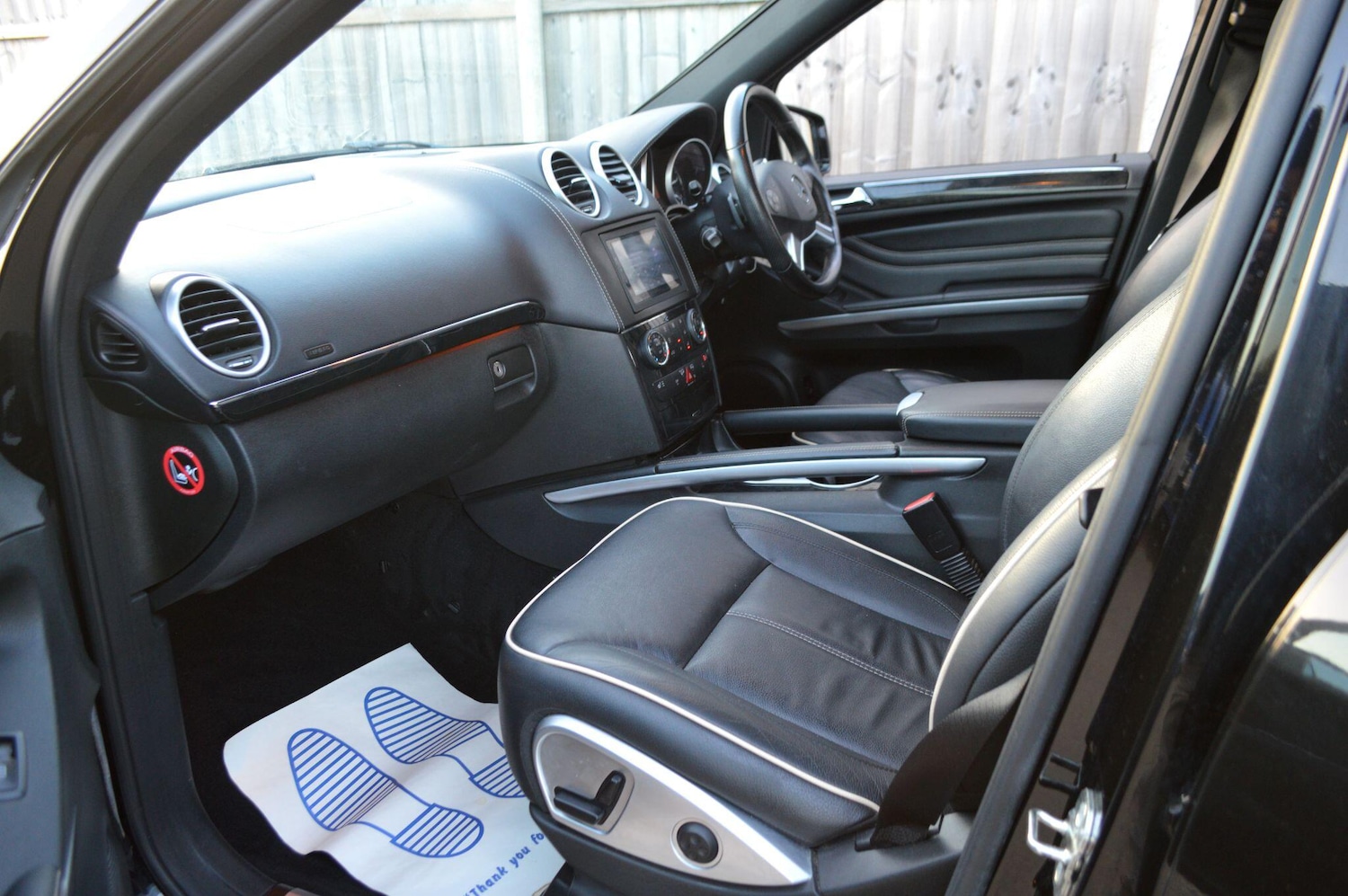 Used Mercedes-Benz M Class 2011 for sale - 77683601: Photo 22