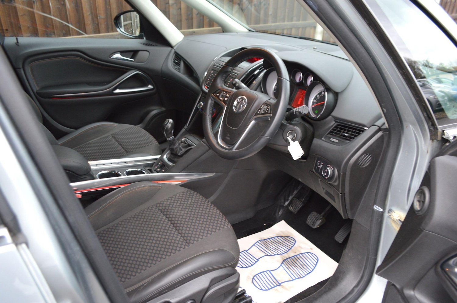 Used Vauxhall Zafira 2015 for sale - 77156180: Photo 17