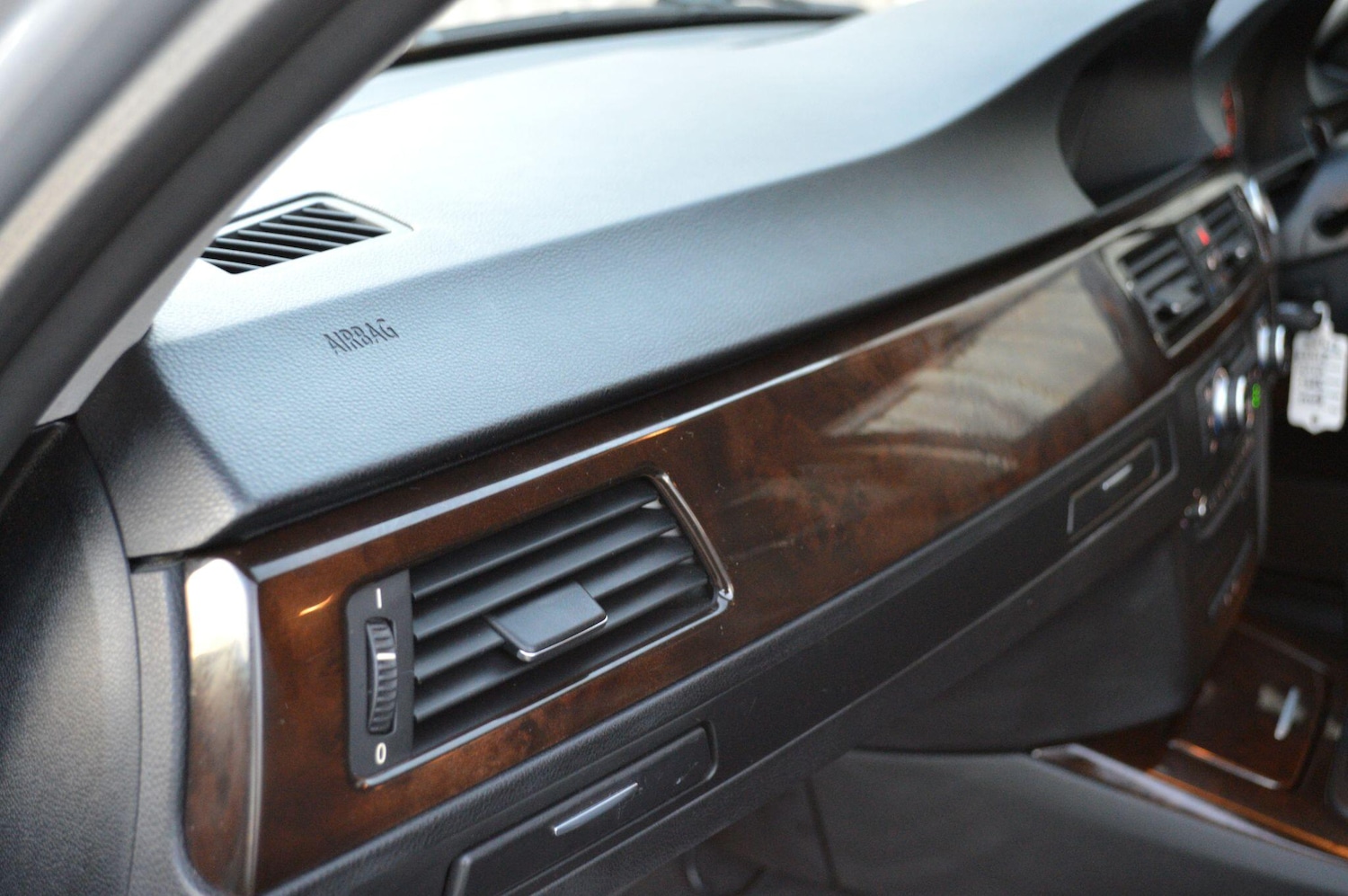 Used BMW 3 Series 2025 for sale - 77090959: Photo 12