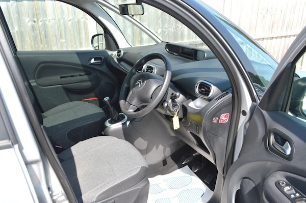 Used Citroen C3 Picasso 2015 for sale - 75577654: Photo 20