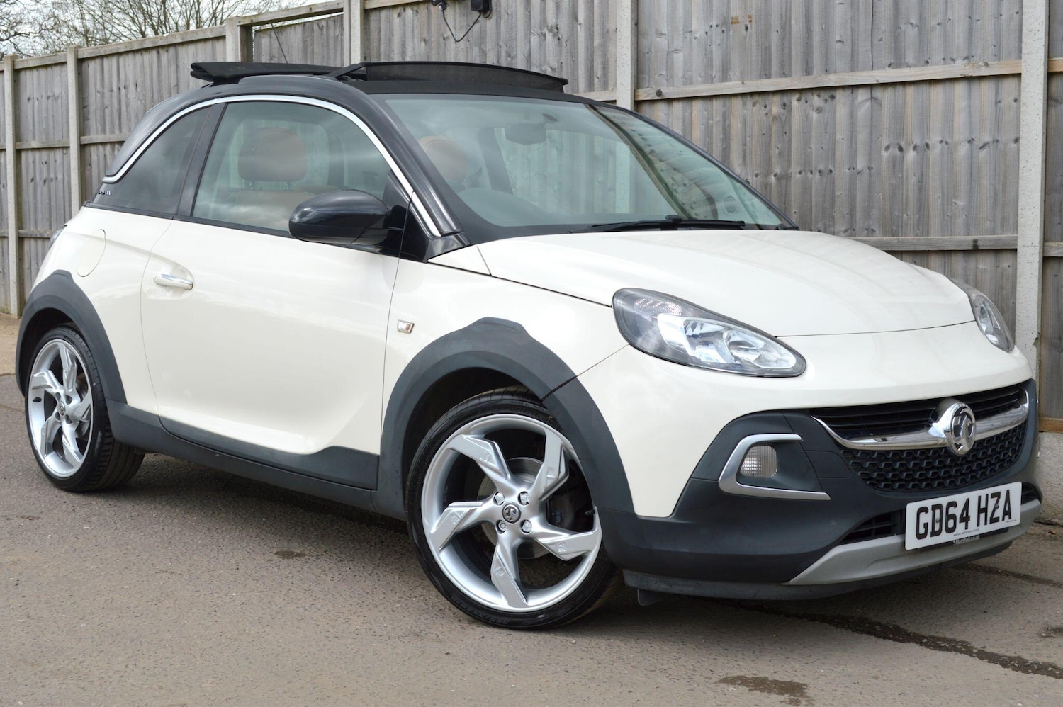 Used Vauxhall ADAM 2015 for sale - 78086828: Photo 15