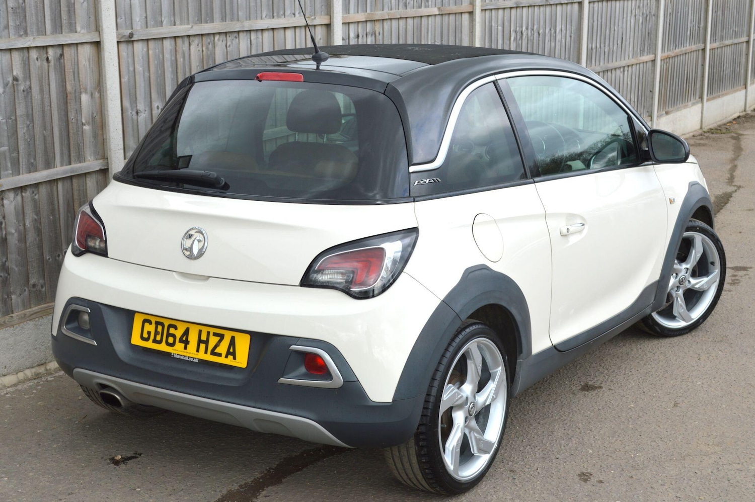 Used Vauxhall ADAM 2015 for sale - 78086828: Photo 25