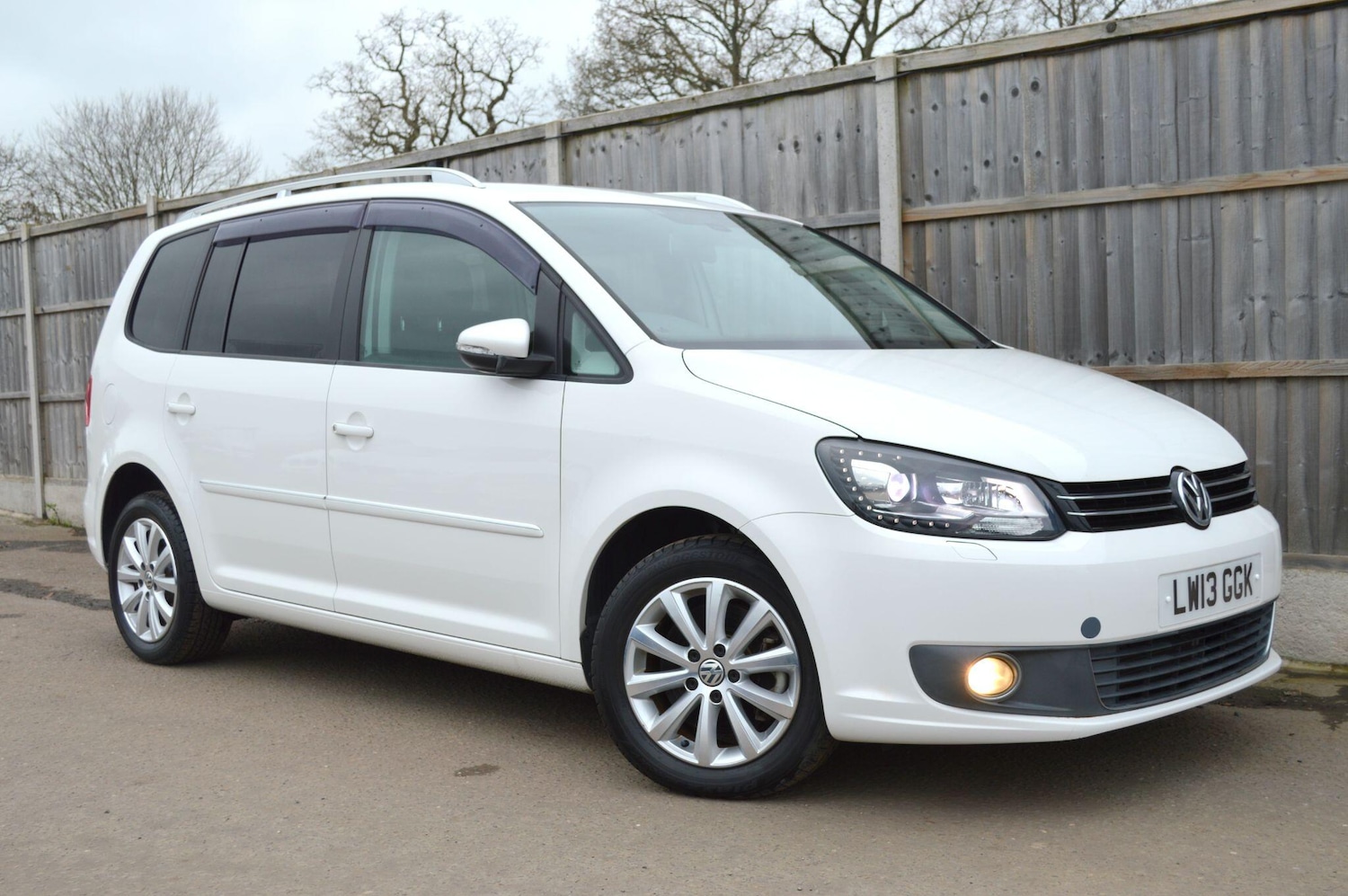 Used Volkswagen Touran for sale - 77015896: Photo 16